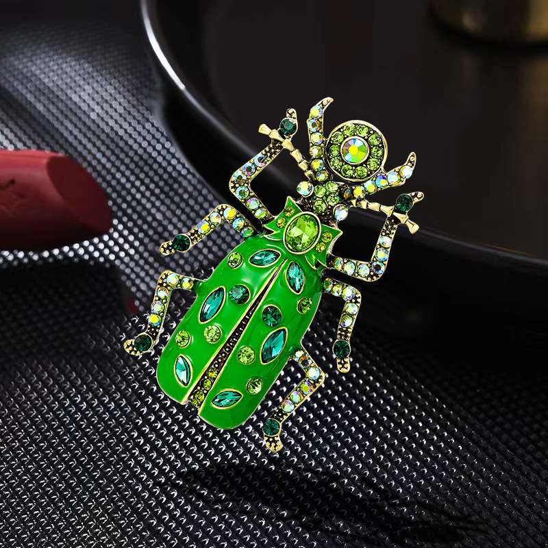 Vintage Beetle Brooch - Retro  - đánh giá và giá Vintage Fashion Bug