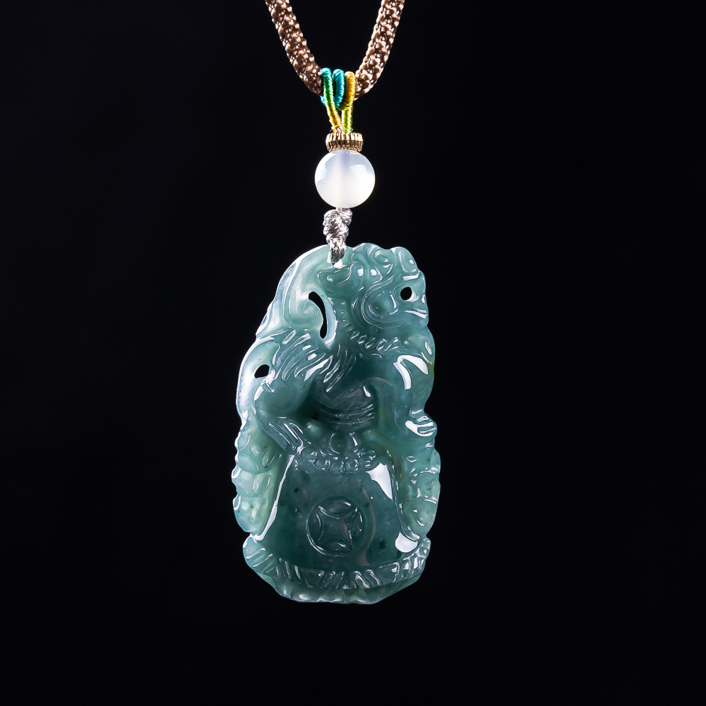 Burmese Jadeite Pixiu Pendant  - đánh giá và giá Vintage Fashion For Women