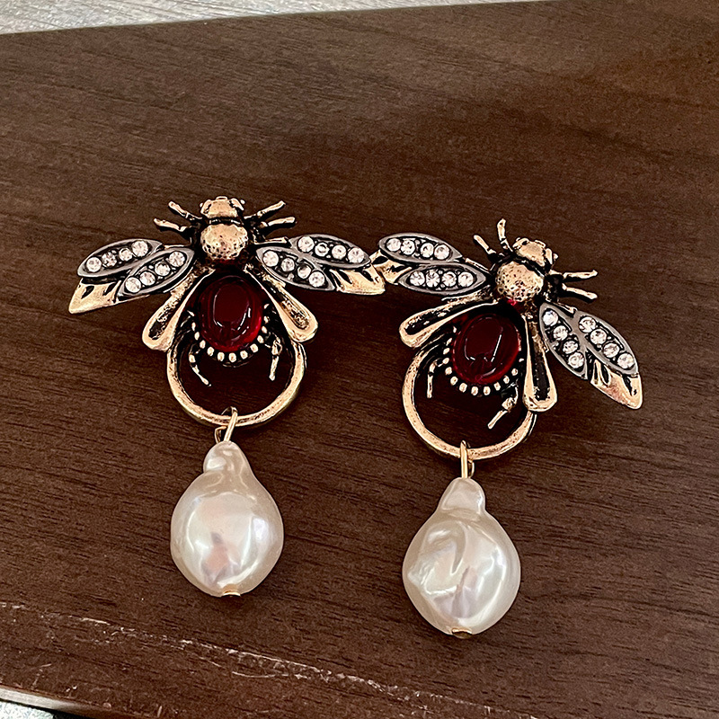 Vintage Bug Insect Dangle Earr - đánh giá và giá Vintage Fashion Bug