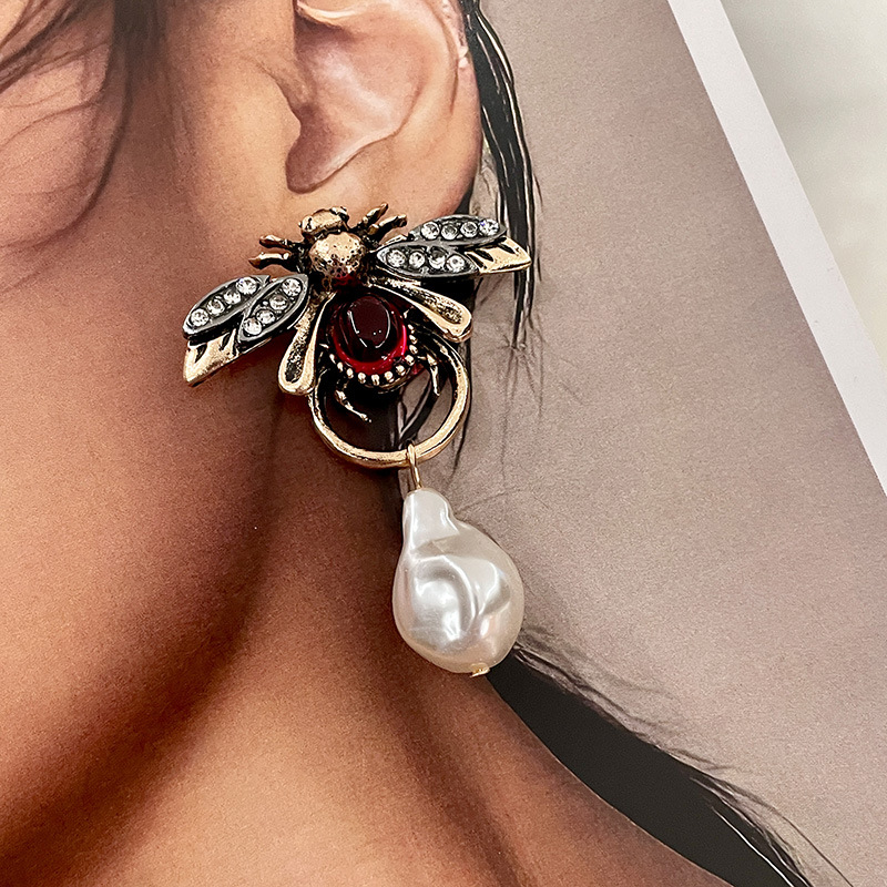 Vintage Bug Insect Dangle Earr - đánh giá và giá Vintage Fashion Bug
