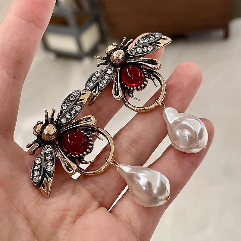 Vintage Bug Insect Dangle Earr - đánh giá và giá Vintage Fashion Bug